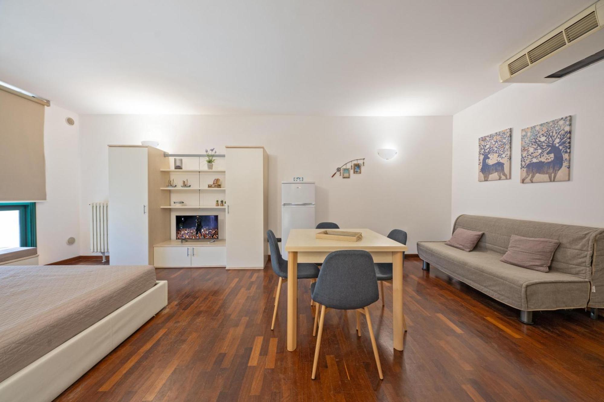 Interno 14 Lecce Exterior foto